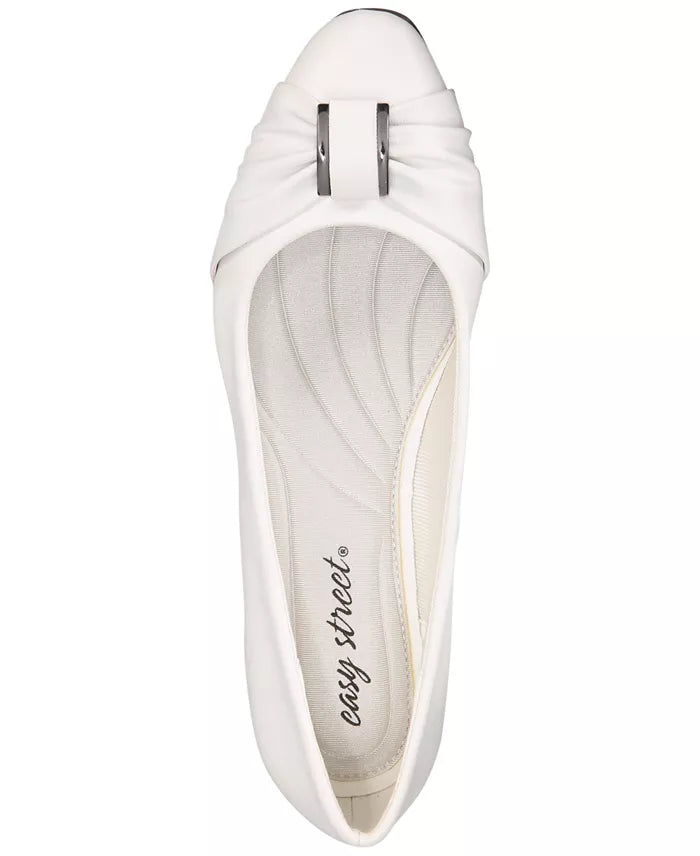 Easy Street Eloise (White)