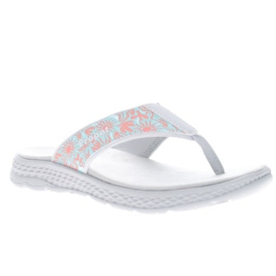 Propet Women TravelActiv FT WST001P (Coral Summer)