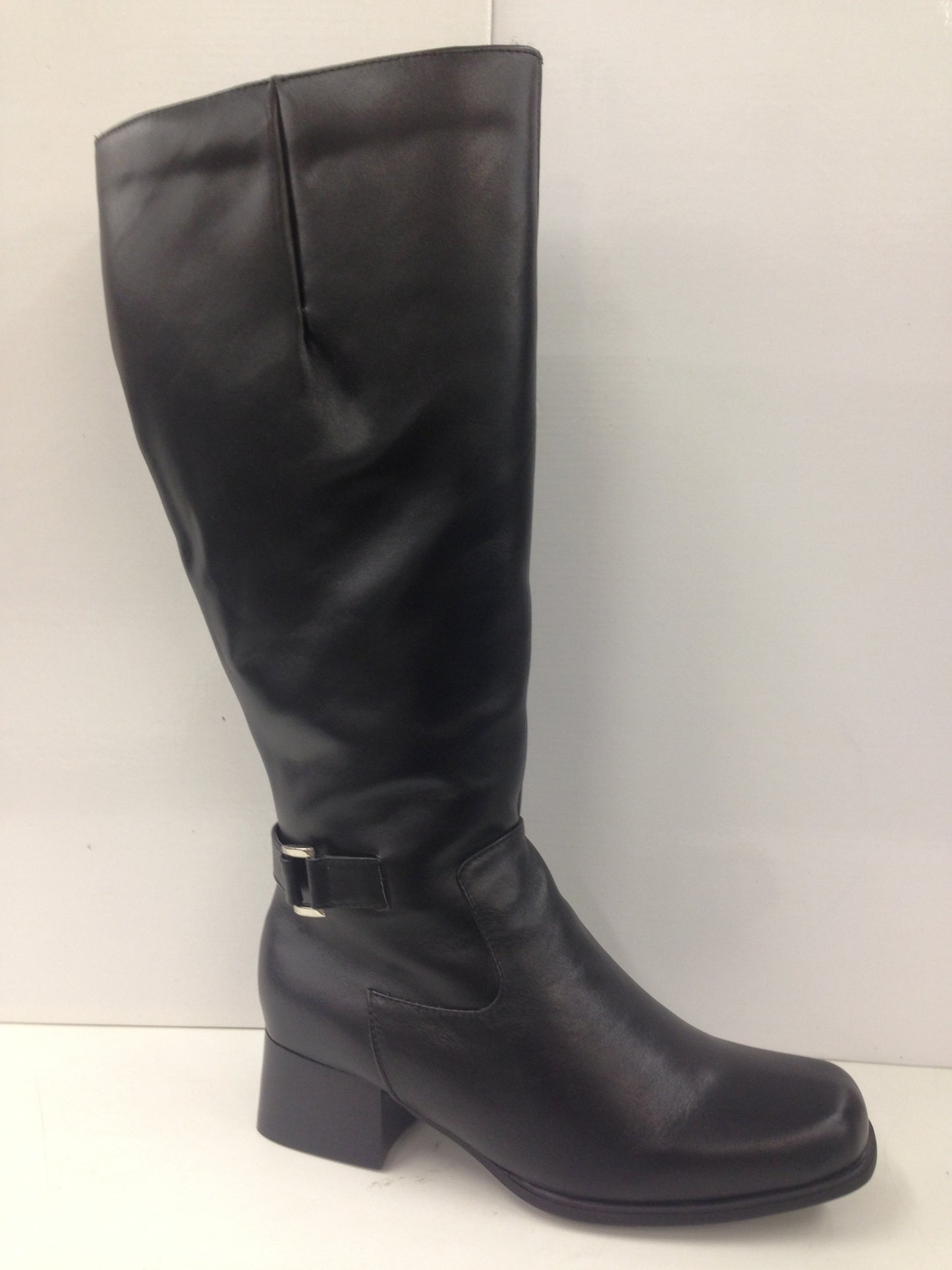 Peerage LB7023 - Simply Wide - 3