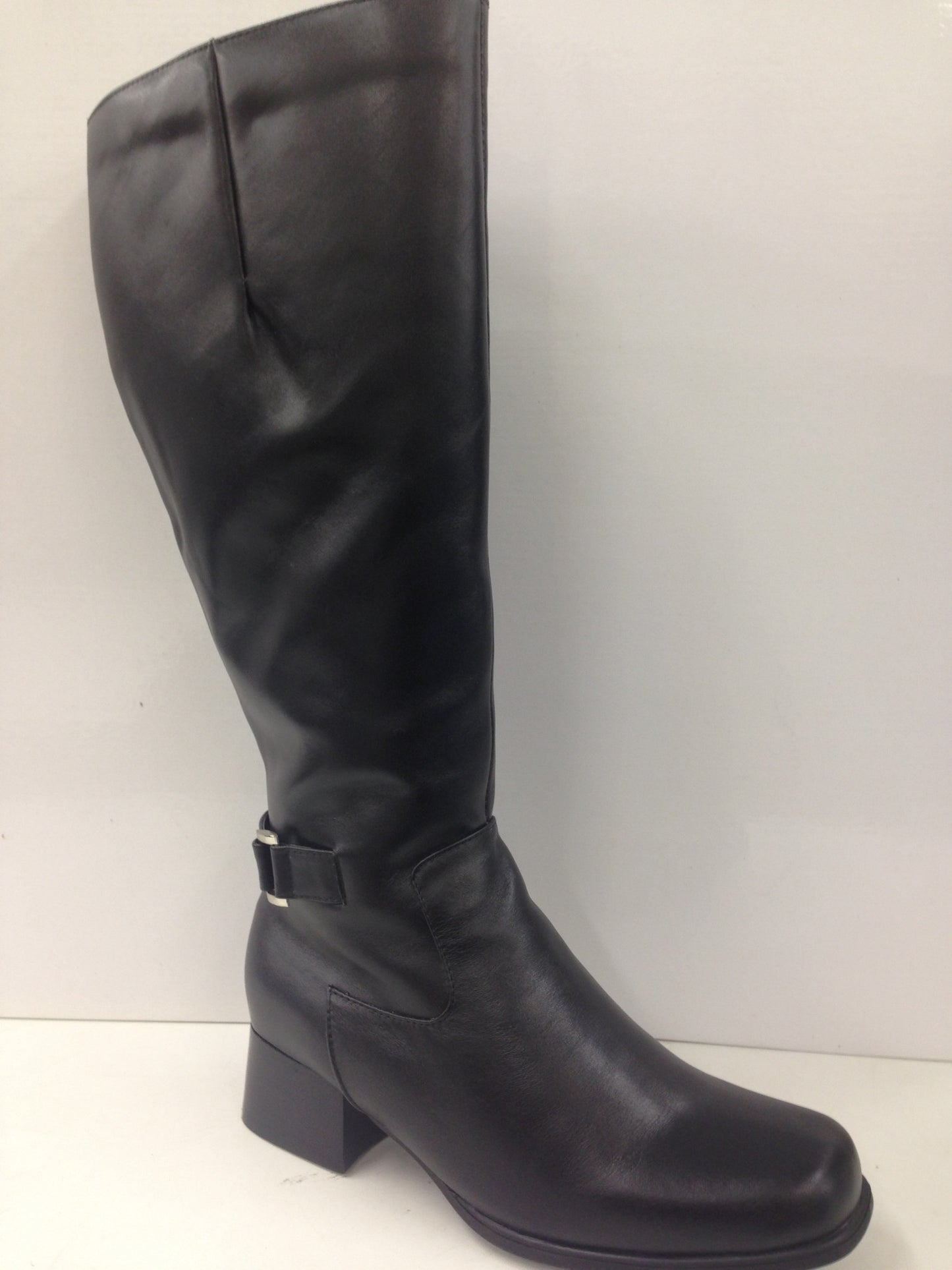 Peerage LB7023 - Simply Wide - 6