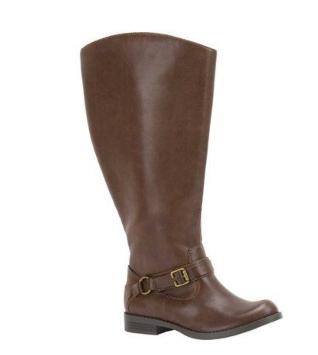 Easy Street Quinn Plus Wide Calf Boots