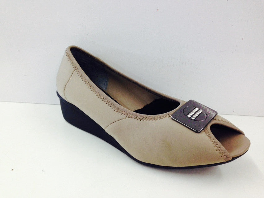 Ros Hommerson Eloise - Simply Wide - 4