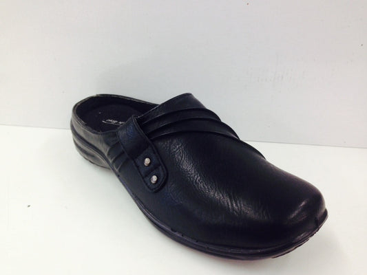 Easy Street Holly - Simply Wide - 1