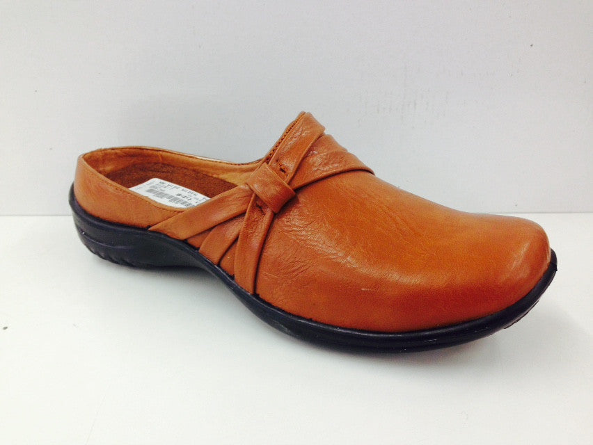 Easy Street Ease - Simply Wide - 1