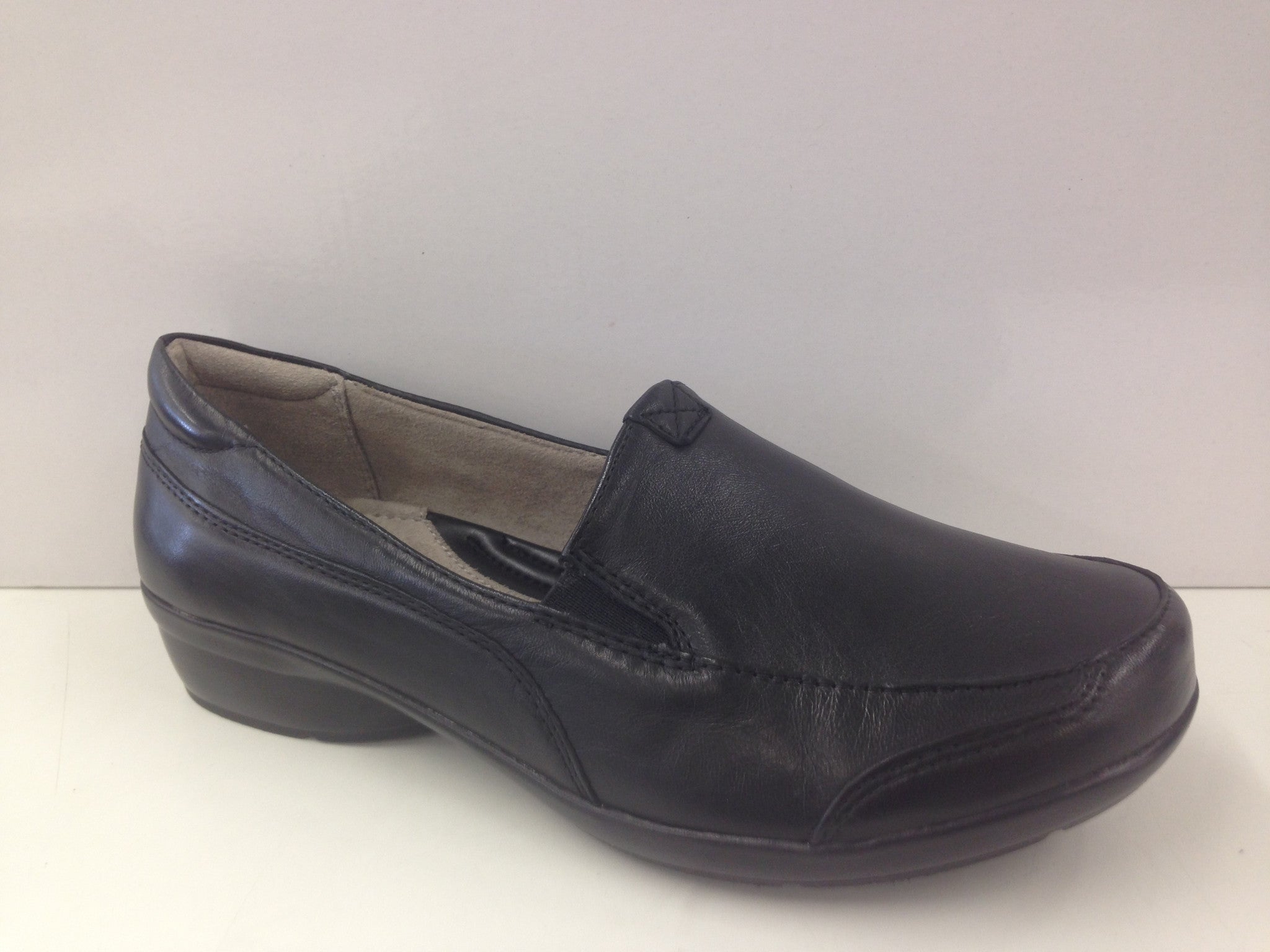 Naturalizer channing loafer hotsell