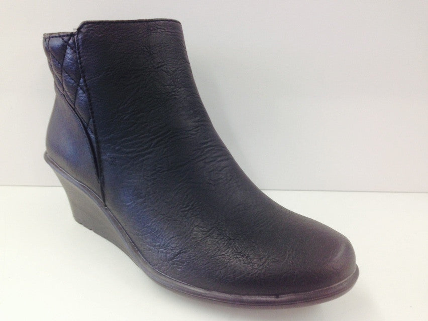 Easy Street Aries - Simply Wide - 1