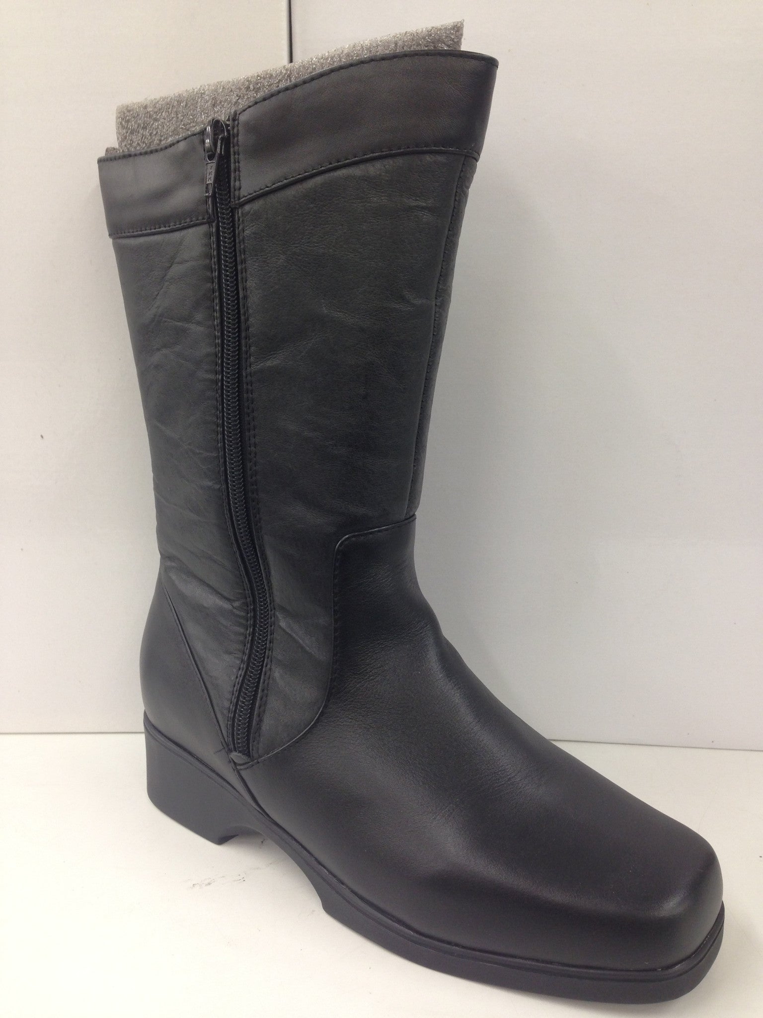 Peerage LB7045 - Simply Wide - 2