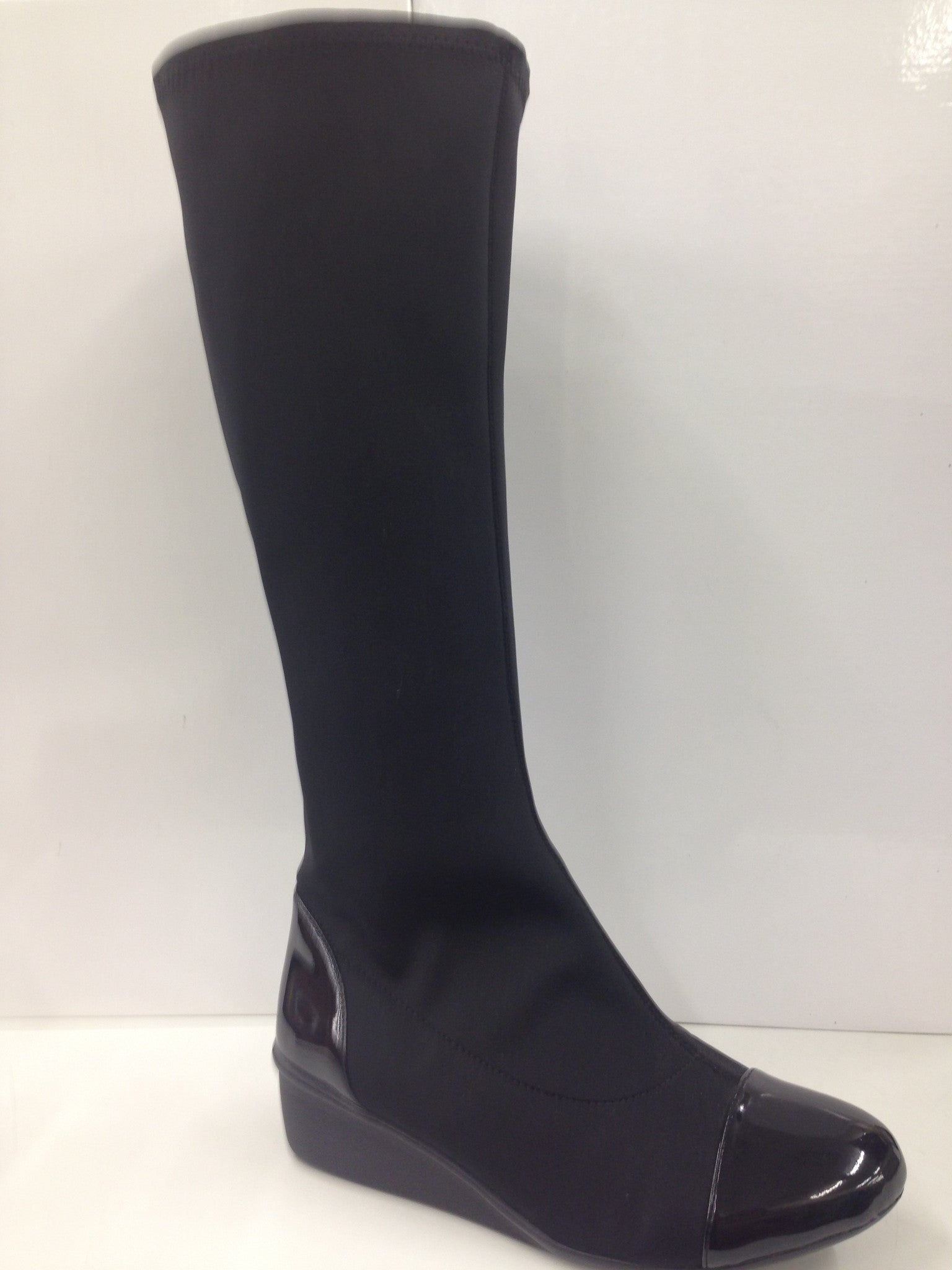Ros Hommerson Ebony - Simply Wide - 2